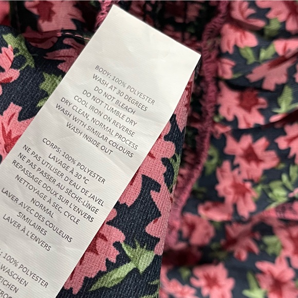 ASOS NaaNaa V neck tea dress in pink floral cinched - Picture 12 of 14